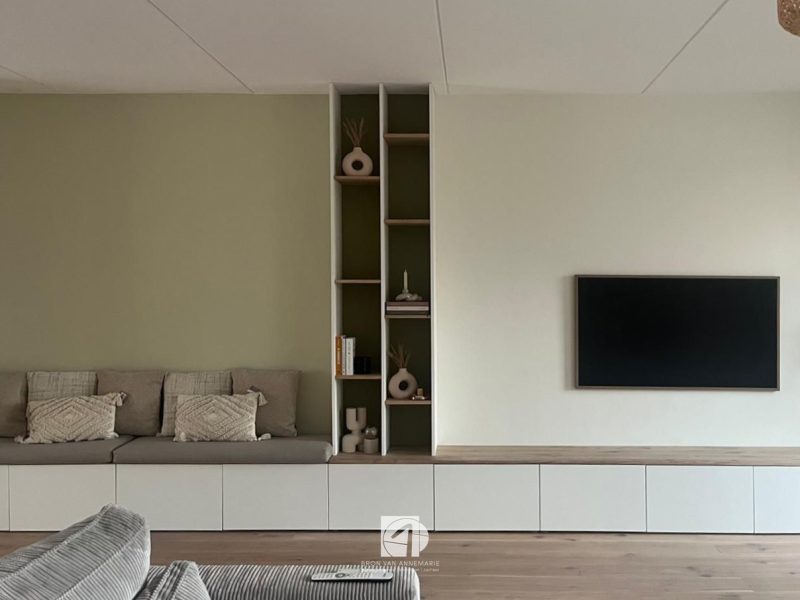 Complete interieurupdate in Heerenveen: indeling, meubelselectie en lichtplan voor een moderne gezinswoning.